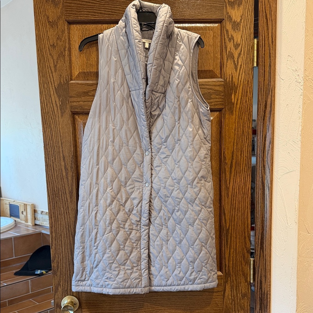 Maurices Light Gray Quilted Longline Vest